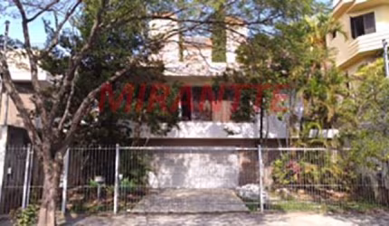 Sobrado de 508m² com 6 quartos em Jardim São Bento