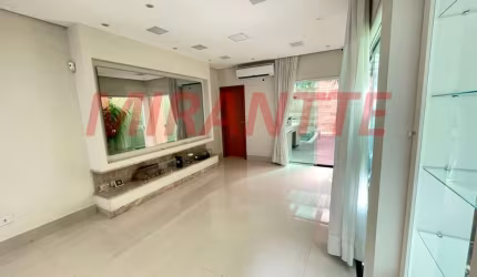 Sobrado de 150m² com 3 quartos em Santana