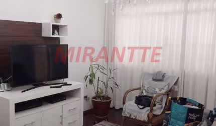 Sobrado de 205m² com 3 quartos em Vila Santa Maria
