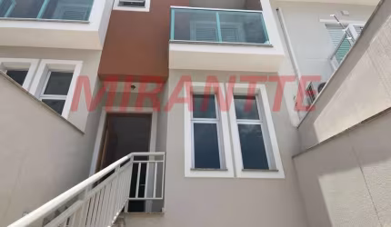 Sobrado de 135m² com 3 quartos em Santa Terezinha