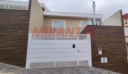 Sobrado de 94m² com 2 quartos em Turucuvi