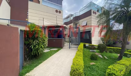 Cond. fechado de 170m² com 3 quartos em Vila Mariza Mazzei