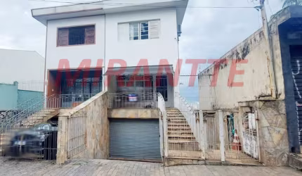 Sobrado de 207m² com 4 quartos em Vila Maria Alta