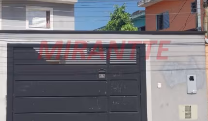 Sobrado de 83m² com 3 quartos em Jaçana