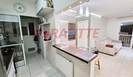Apartamento de 60m² com 2 quartos em Limão