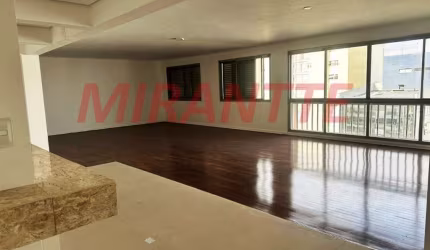 Apartamento de 285m² com 4 quartos em Santana