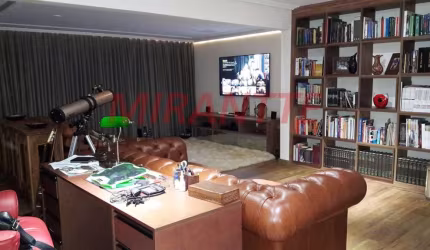 Apartamento de 139m² com 3 quartos em Santa Teresinha