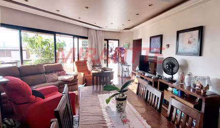 Apartamento de 146m² com 3 quartos em Santana