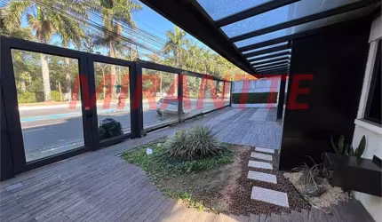 Comercial de 1133.8m² em Santana