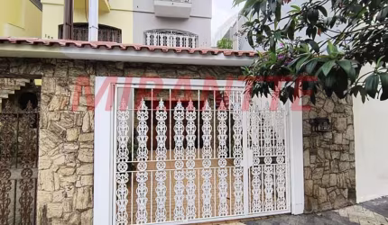 Casa terrea de 240m² com 3 quartos em Santana