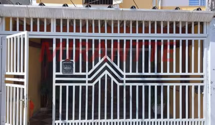 Sobrado de 102m² com 4 quartos em Vila Constança