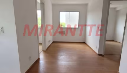 Apartamento de 38m² com 2 quartos em Pari