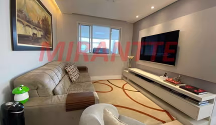 Sobrado de 280m² com 3 quartos em Parque Peruche