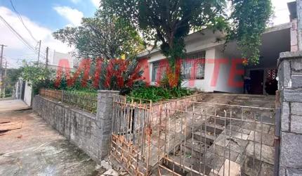 Casa terrea de 184m² com 3 quartos em Água Fria