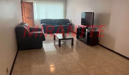 Sobrado de 216m² com 3 quartos em Imirim