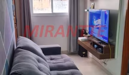 Apartamento de 45m² com 2 quartos em Vila Isolina Mazzei
