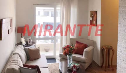 Apartamento de 130m² com 3 quartos em Água Fria