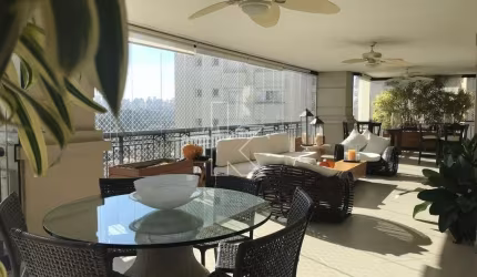 Apartamento com 3 quartos à venda na Rua Inajaroba, 43, Vila Nova Conceição, São Paulo por R$ 15.000.000