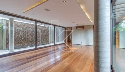 Casa com 4 quartos à venda na Mendes Pais, 118, Vila Nova Conceição, São Paulo por R$ 12.000.000