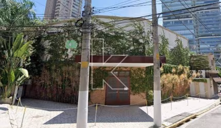 Casa comercial à venda na Rua Araguari, 52, Moema, São Paulo por R$ 12.500.000