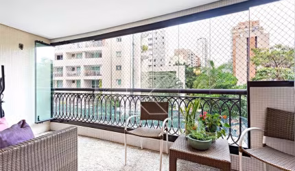 Apartamento com 3 quartos à venda na Rua Visconde de Cachoeira, 65, Vila Nova Conceição, São Paulo por R$ 2.350.000