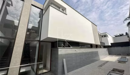 Casa em condomínio fechado com 4 quartos à venda na Rua Cristóvão Pereira, 529, Brooklin, São Paulo por R$ 5.200.000