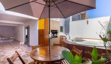 Casa com 4 dormitórios à venda, 210 m² por R$ 1.199.000,00 - Campo Comprido - Curitiba/PR