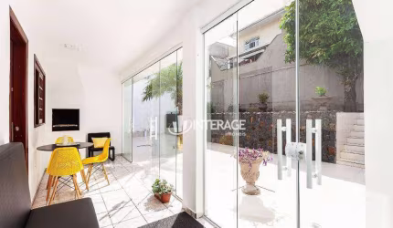 Casa com 3 Quartos para alugar, 175 m² por R$ 7.209/mês - Hauer - Curitiba/PR