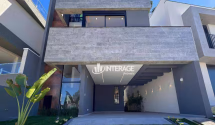 Casa com 3 Quartos à venda, 112 m² por R$ 930.000 - Santa Cândida - Curitiba/PR