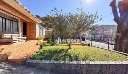 Casa com 4 Quartos à venda, 255 m² por R$ 970.000 - Santa Felicidade - Curitiba/PR