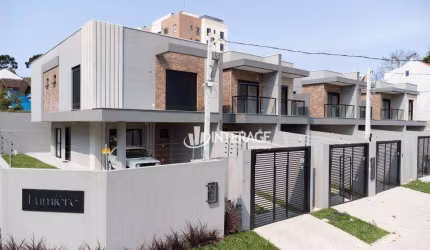 Sobrado com 3 dormitórios à venda, 114 m² por R$ 743.000,00 - Tingui - Curitiba/PR
