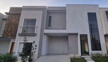 Sobrado com 3 Quartos à venda, 120 m² por R$ 690.000 - Campo de Santana - Curitiba/PR