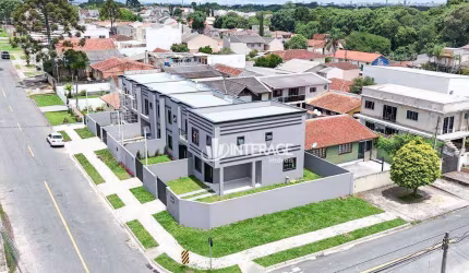 Sobrado com 3 dormitórios à venda, 109 m² por R$ 695.000,00 - Santa Felicidade - Curitiba/PR