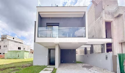 Casa com 3 Quartos à venda, 169 m² por R$ 1.170.000 - Santa Cândida - Curitiba/PR