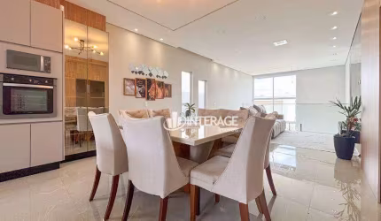 Casa com 3 Quartos para alugar, 274 m² por R$ 13.139/mês - Santa Felicidade - Curitiba/PR