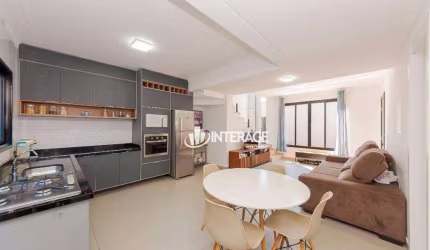 Sobrado com 3 Quartos à venda, 126 m² por R$ 890.000 - Santa Felicidade - Curitiba/PR