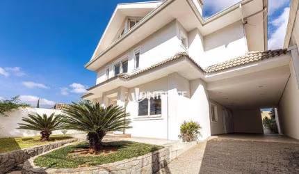 Casa com 4 Quartos à venda, 471 m² por R$ 2.200.000 - Santa Felicidade - Curitiba/PR