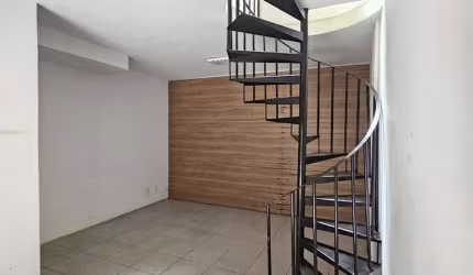 loja 50m2 com mezanino