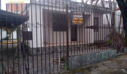 LOTE 360m² COM CASA ANTIGA – EXCELENTE LOCALIZAÇÃO NO BAIRRO OURO PRETO!