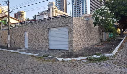 Casa para Venda em Natal, Ponta Negra, 3 dormitórios, 3 suítes, 4 banheiros, 3 vagas