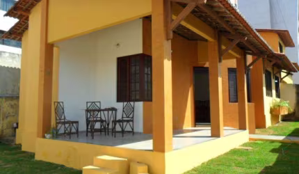 Casa para Locação em Natal, Ponta Negra, 2 dormitórios, 2 banheiros, 4 vagas