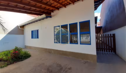 Ótima casa para locação na Vila Tavares