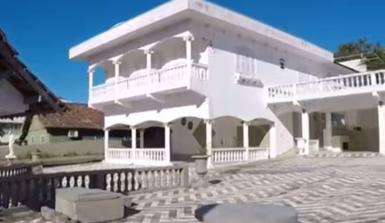 Casa na Praia de Armação do Itapocorói - Oportunidade Única!!! Ref. 191