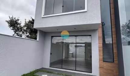 Sobrado Para Vender com 2 suítes no bairro Praia da Armação em Penha - SC. Ref. 356
