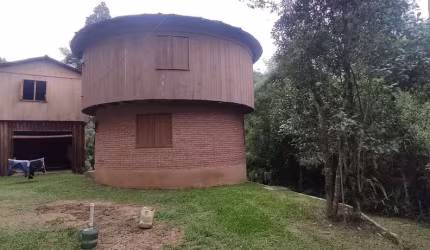 CHACARA RAIZ NA FAXINA (SAO JOSE DOS PINHAIS)