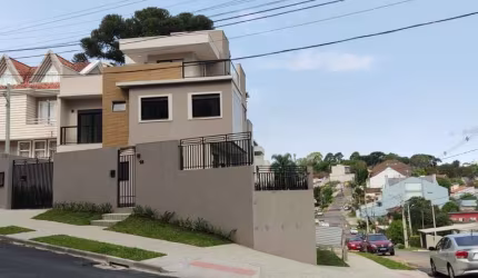 CASA COM ÁTICO DE ESQUINA NO VISTA ALEGRE 03 SUÍTES E VISTA PANORÂMICA