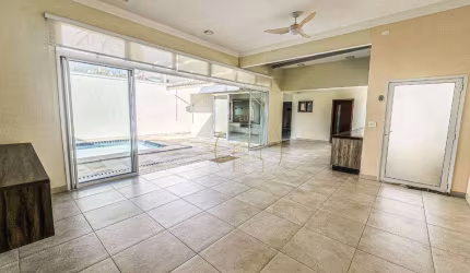 Oportunidade - Sobrado com piscina, movéis planejados