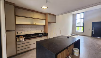 Oportunidade de casa com fino acabamento no Condominio Colinas do Sol em Tremembé SP