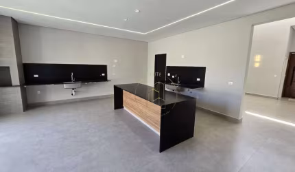 Casa térrea com 3 suítes no Condomínio Ouroville em Taubaté SP