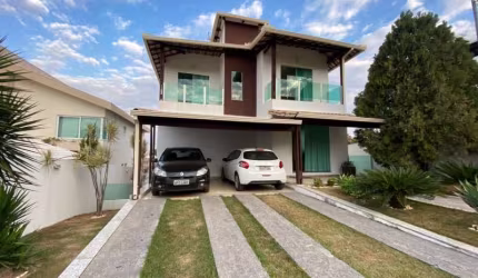 CASA NO OURO VERDE